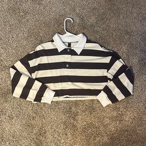 Shein stripes cropped long sleeve shirt, with collar and buttons